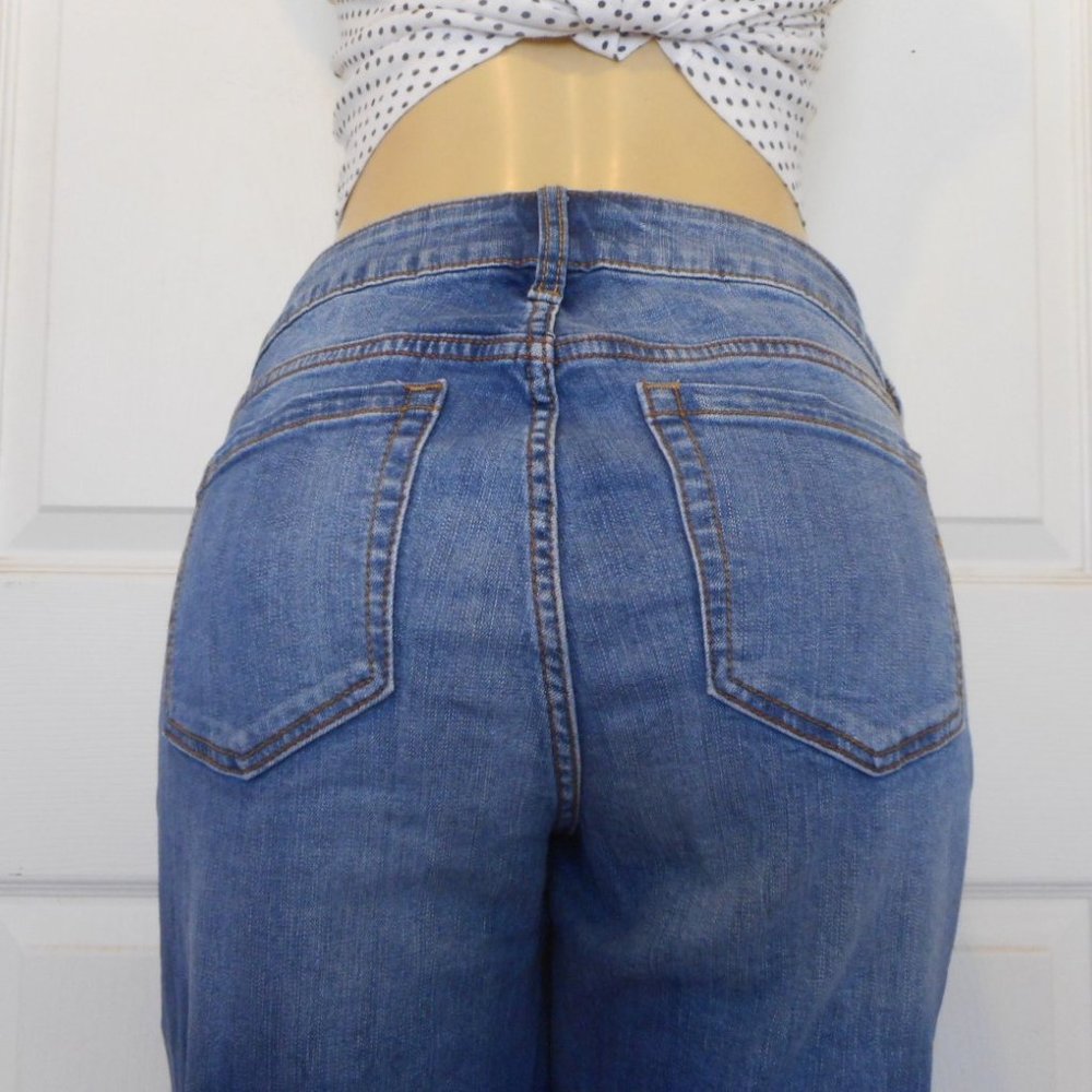🌸SOLD🌸 TORRID JEANS Size 12 Boyfriend Denim - Picture 5 of 14